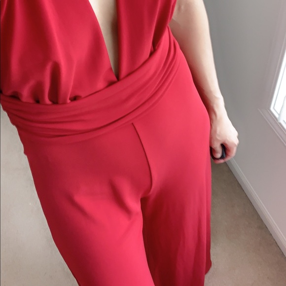 Deep V Neckline Jumpsuit RED - Picture 6 of 7